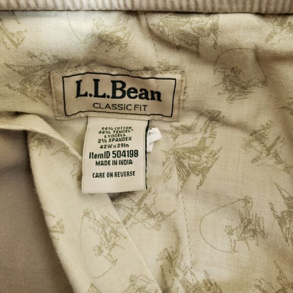 L.L Bean Classic Fit Pants Men's Size 42/29 Tan - Picture 5 of 7